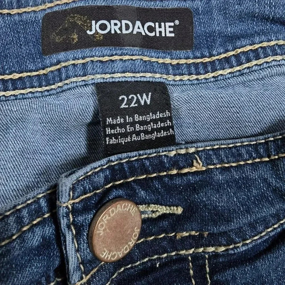 VINTAGE Jordache Straight LegHigh Waisted HI-RISE 22W EMBROIDERED Jeans Tapered - Picture 3 of 16